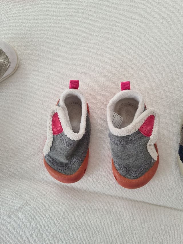 Zapatillas bebé - 4 pares
Recién lavadas
