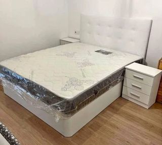 Canapé y colchón - ¡Oferta!