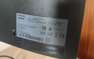 Monitor Samsung 22" Full HD.