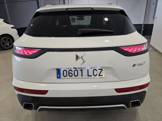 DS DS 7 BlueHDi 180 Automático Performance Line 