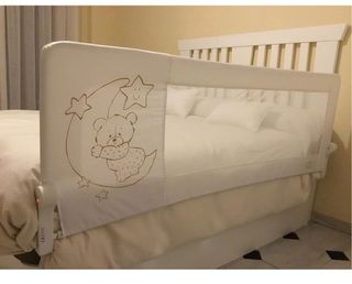 Protector cama bebé - estrellas