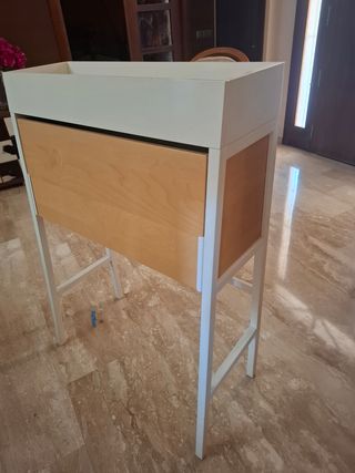 Escritorio blanco metal y madera