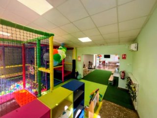 Traspaso parque de bolas infantil .