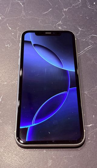 iPhone 11 blanco 64Gb