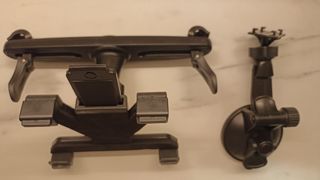 Soporte de tablet para coche. Pinza o ventosa