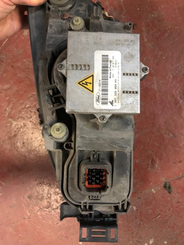 Faros Ford Mondeo 