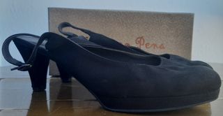 Zapatos salón negros de tacón