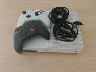 Xbox One S blanca - 2 mandos