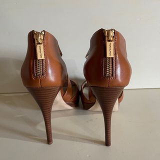 Tacones Michael Kors