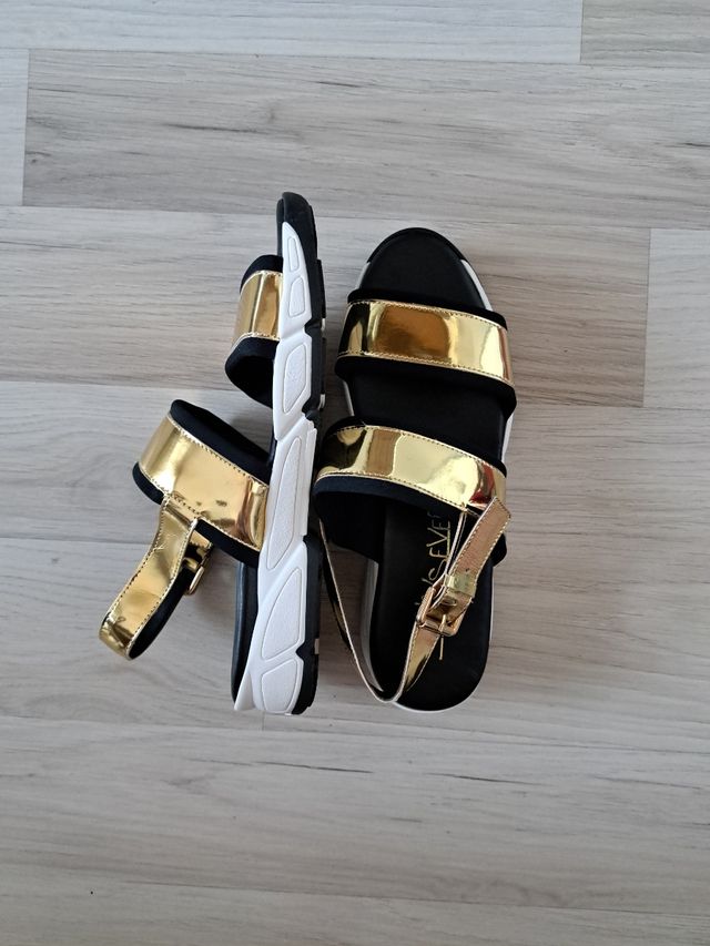 SixtySeven sandalias doradas 37 sin estrenar