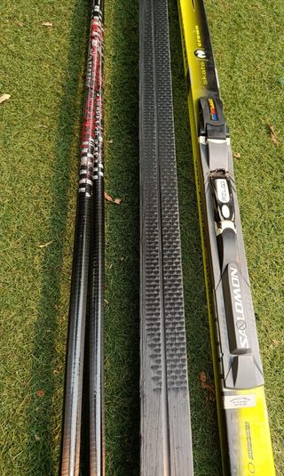 Esquís fons 193cm + botes + bastons