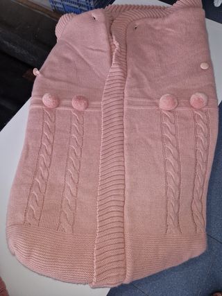 Saco bebé punto rosa