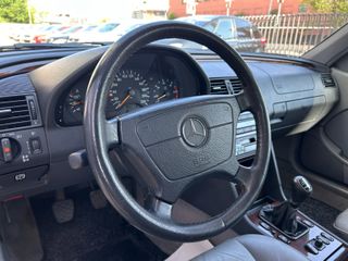 Mercedes-Benz Clase C C 220 CDI ELEGANCE