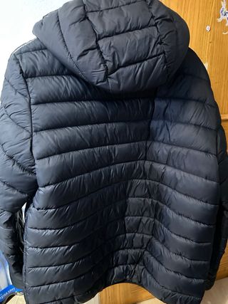 Chaqueta Champion negra acolchada
