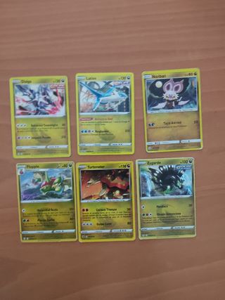Cartas Pokémon variadas NO ORIGINALES