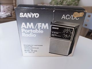Radio Portátil SANYO RP5115 AM/FM