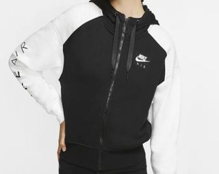 Chaqueta Nike Air negra y blanca