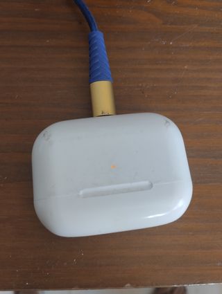 Airpods Apple - estuche carga