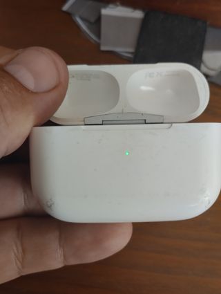 Airpods Apple - estuche carga