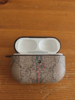 Airpods Apple - estuche carga