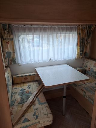 Caravana Burstner <750kg