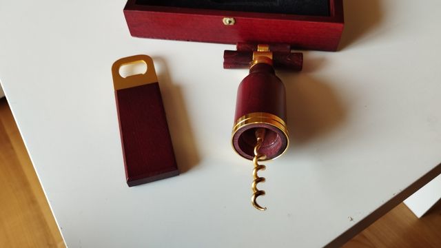 Estuche sacacorchos y abridor