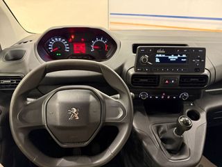 Peugeot Partner   Pro Standard 1000kg BlueHDi 55kW 