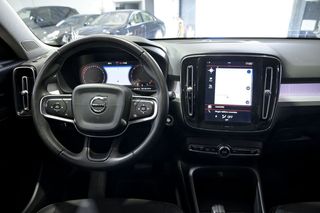 Volvo XC40   2.0 D3 Momentum Pro Auto 