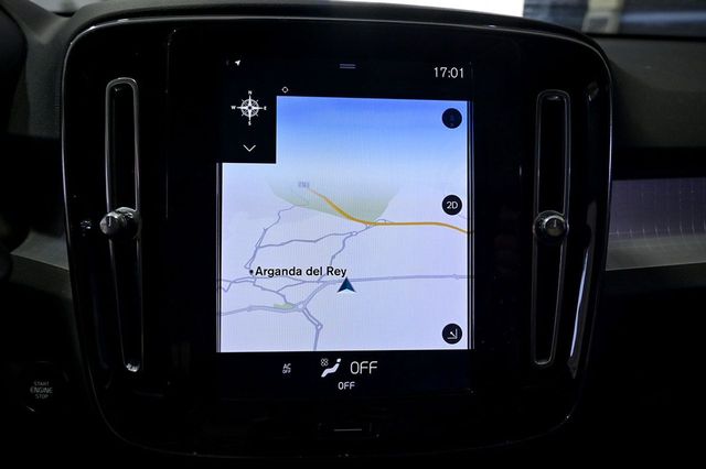 Volvo XC40   2.0 D3 Momentum Pro Auto 