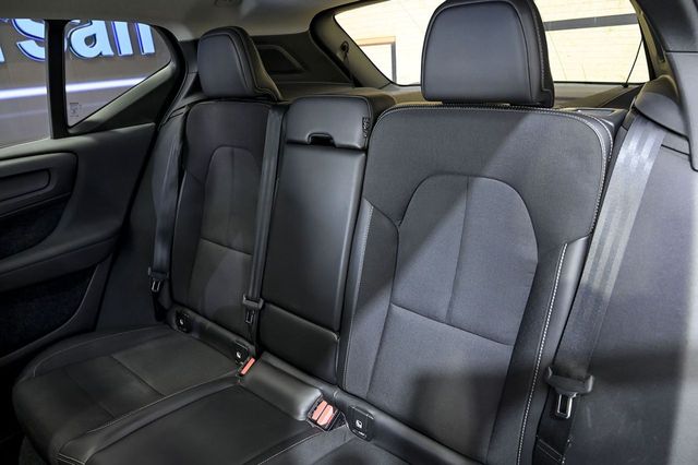 Volvo XC40   2.0 D3 Momentum Pro Auto 