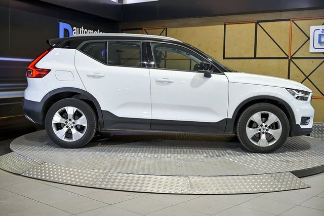 Volvo XC40   2.0 D3 Momentum Pro Auto 