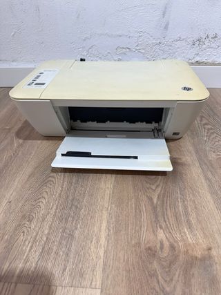 Impresora HP multifunción beige