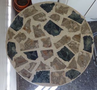 Mesa terraza-jardín redonda