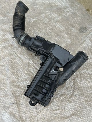 Caja filtro aire + caudalimetro Golf 5