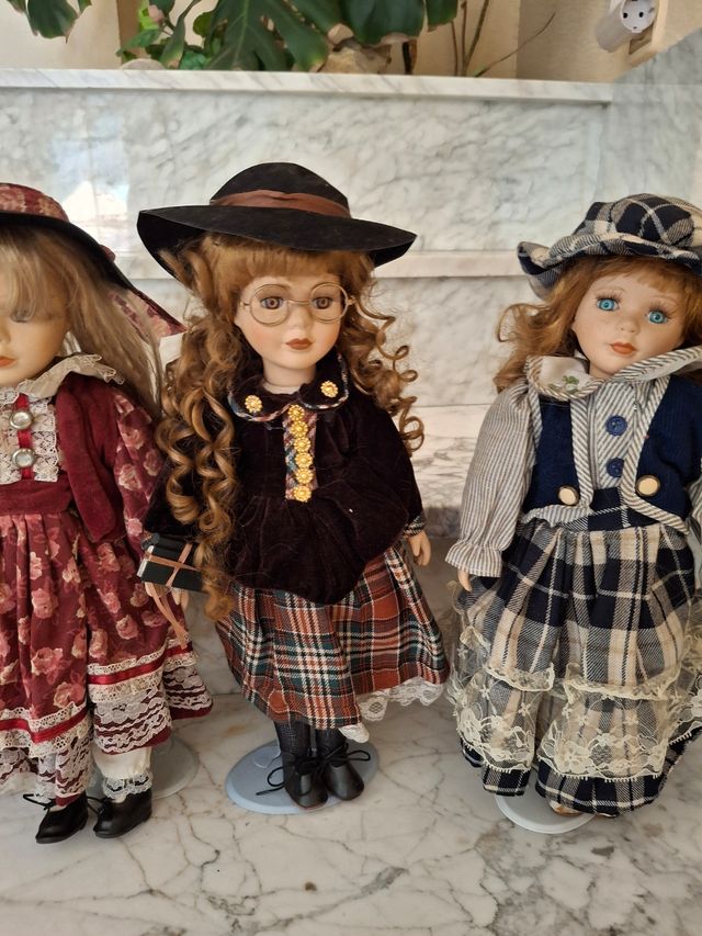 6 Muñecas porcelana vintage