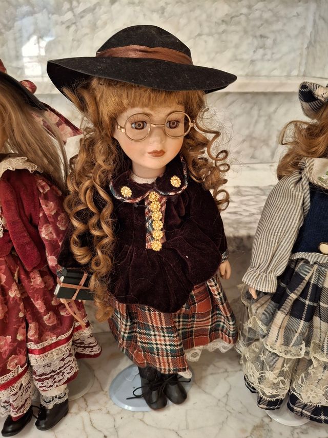 6 Muñecas porcelana vintage