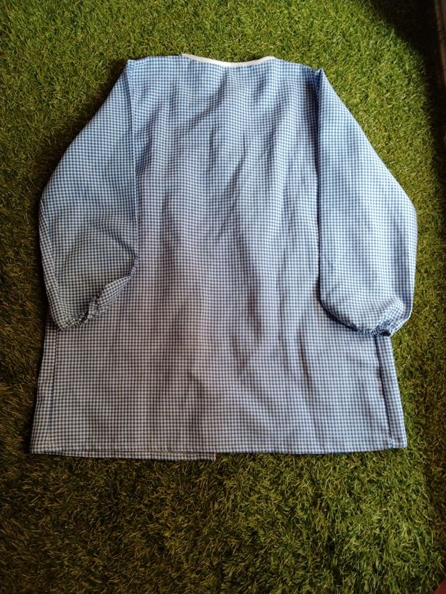 Bata infantil azul T. 10 años