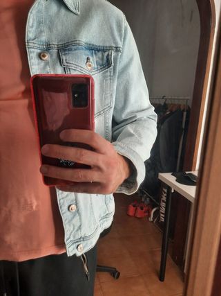Chaqueta vaquera Zara azul claro