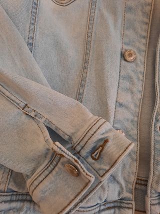 Chaqueta vaquera Zara azul claro