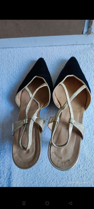 Sandali neri e oro - tacco medio