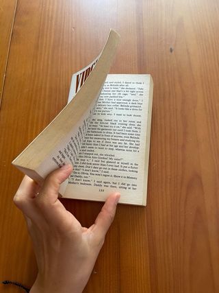 2 Livros: Olívia + Nigthmares and Dreamscapes