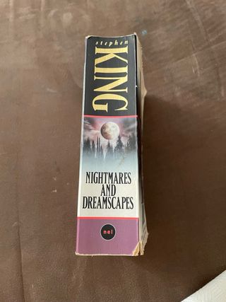 2 Livros: Olívia + Nigthmares and Dreamscapes