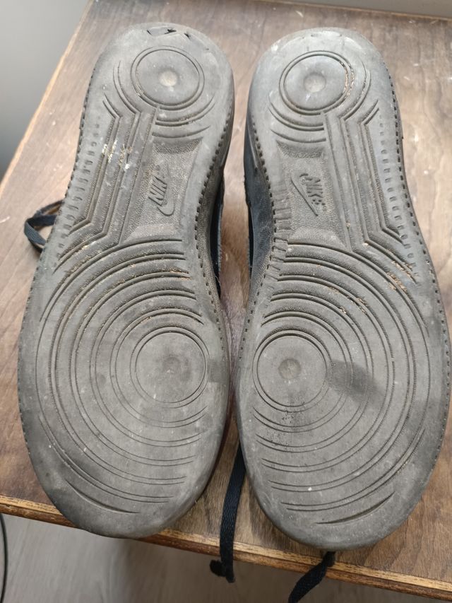 Nike Air Force 1 Black