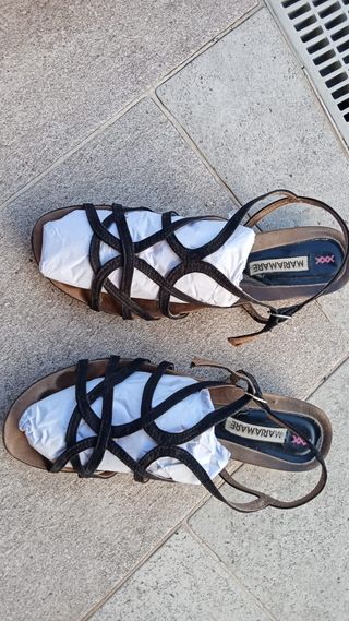 Sandalias MARIAMARE negras