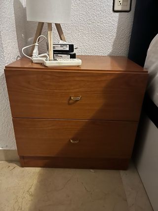 Muebles de salón y dormitorios