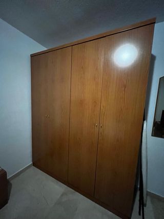Muebles de salón y dormitorios
