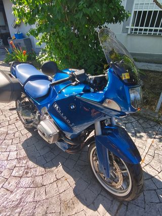 BMW R1150RS- Moto Azul