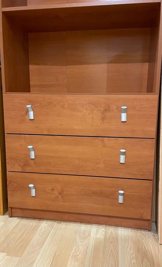 Estantería con cajones de madera para libros etc