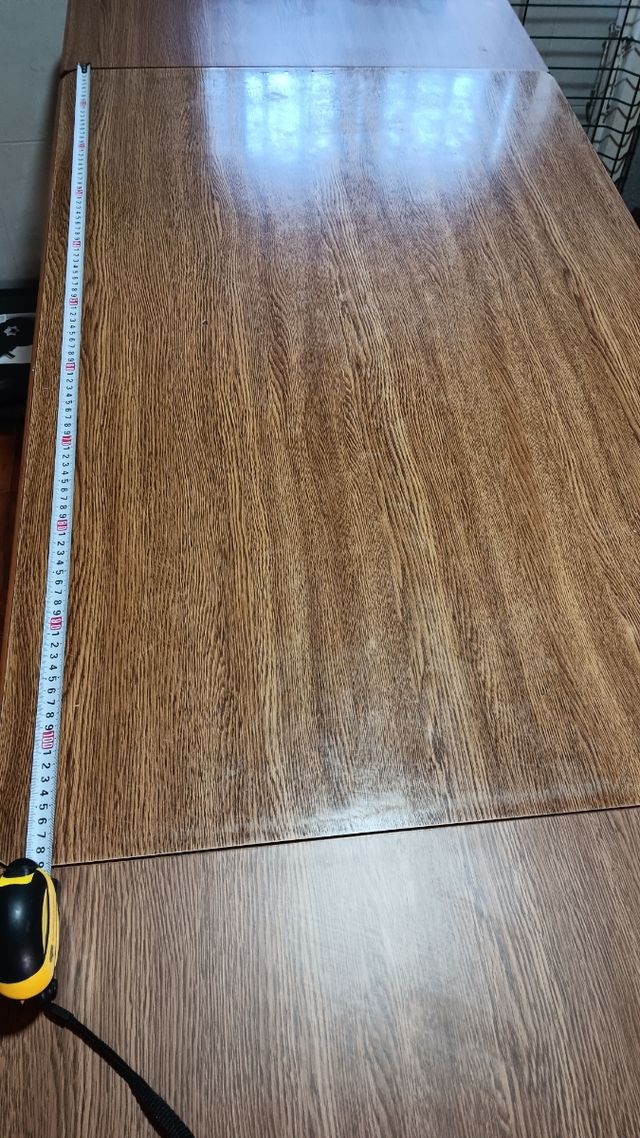 Mesa comedor madera - marrón