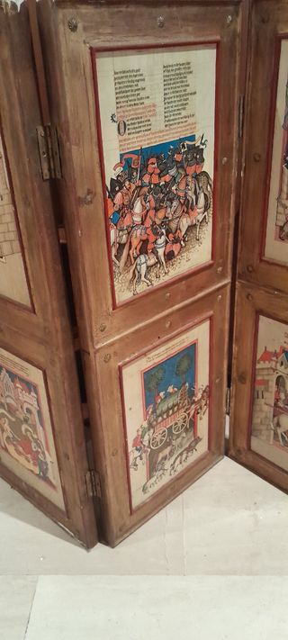 Biombo tríptico medieval